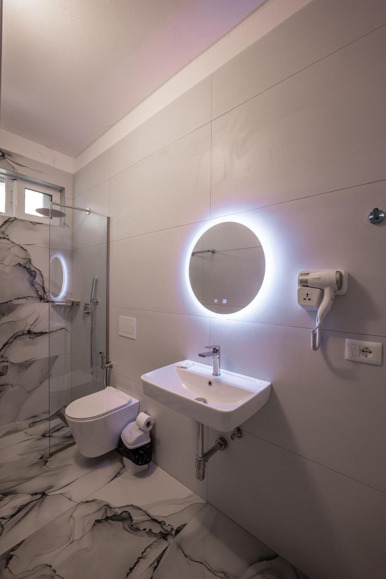 Villa Kale Sarandë Exterior foto