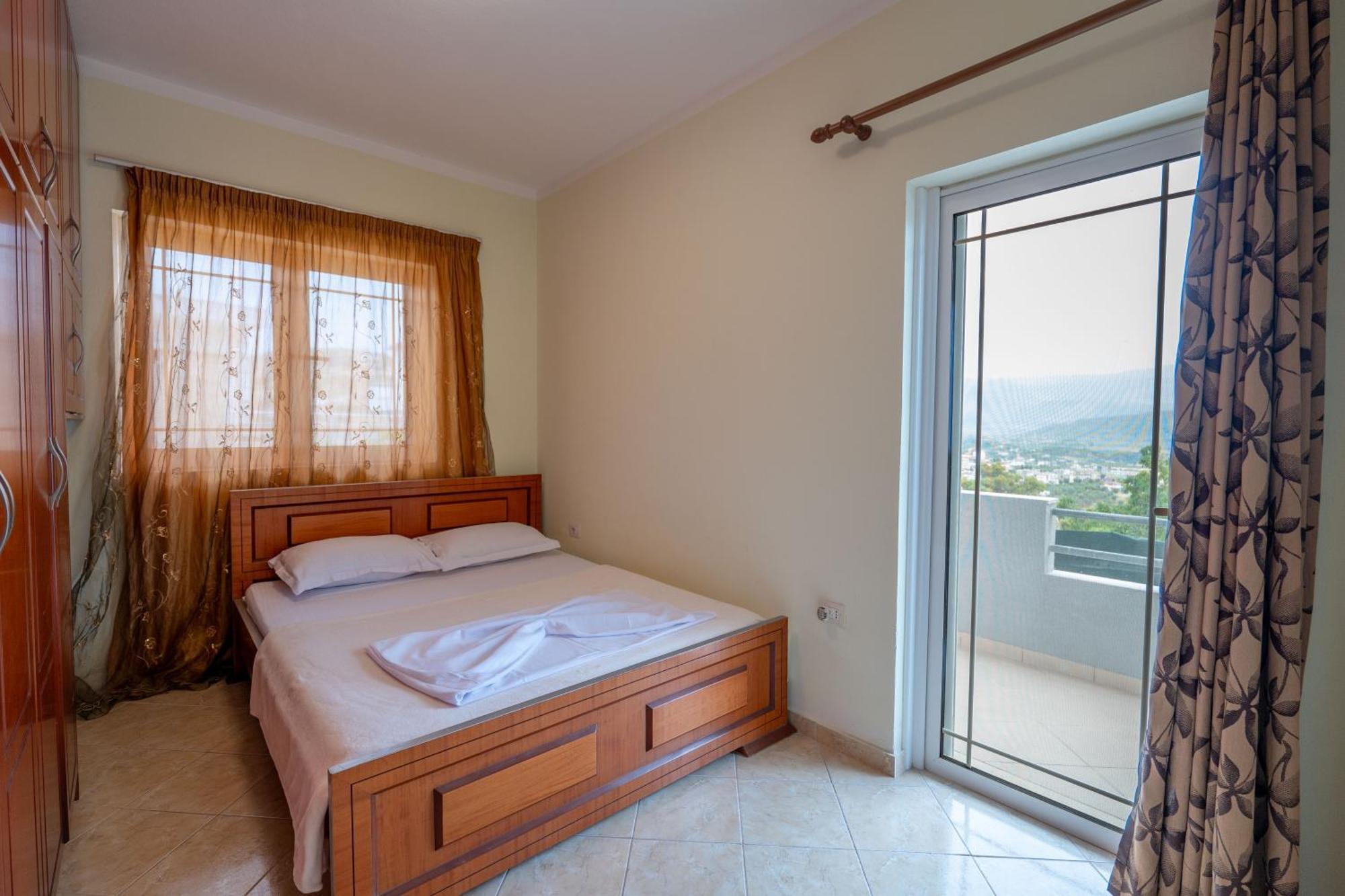 Villa Kale Sarandë Exterior foto